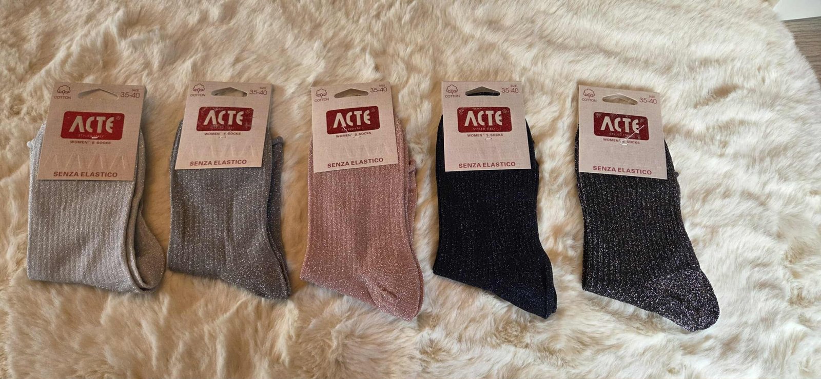 Chaussettes Brillantes .